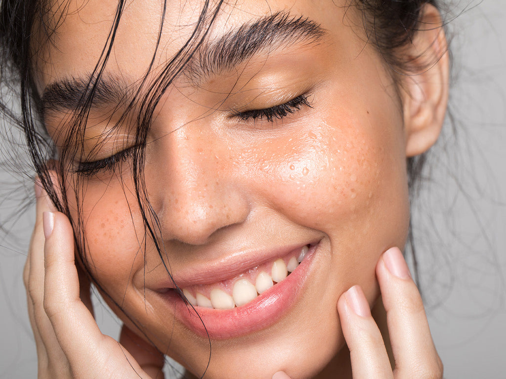 Skin Detox: purificare la pelle in 10 step, per una pelle del viso più sana e luminosa