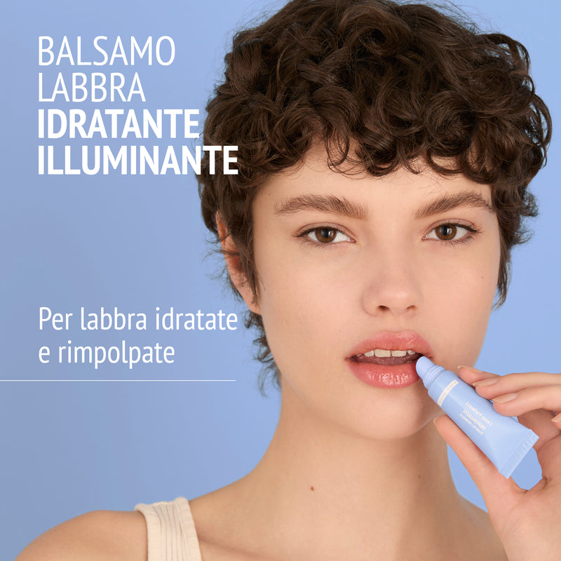 Comfort Zone: HYDRAMEMORY PLUMPING LIP BALM <p>Balsamo labbra idratante illuminante</p>
-1.jpg
